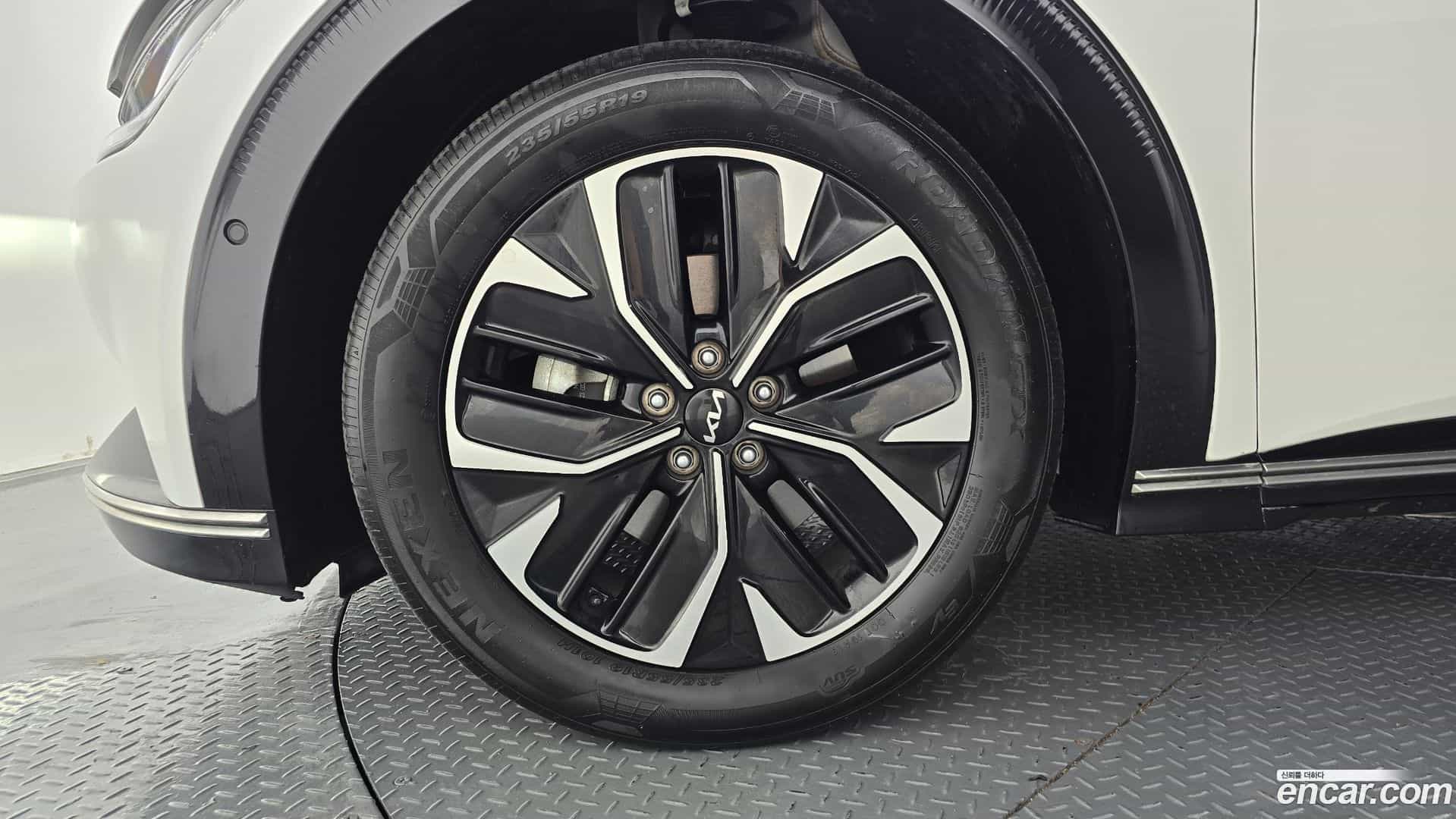 EV6 Kia 2023.3-OUTER-005