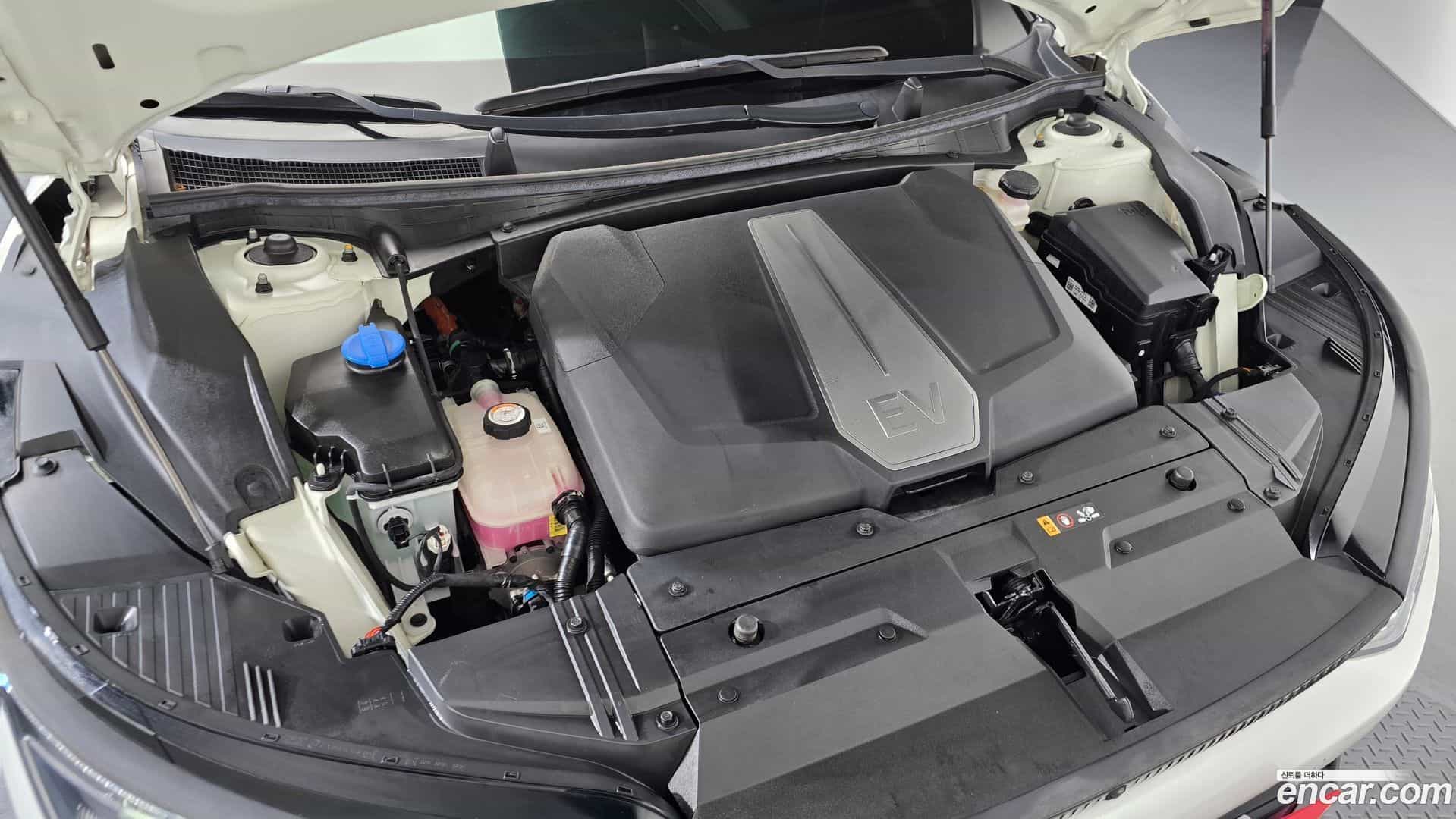 EV6 Kia 2023.3-OUTER-006