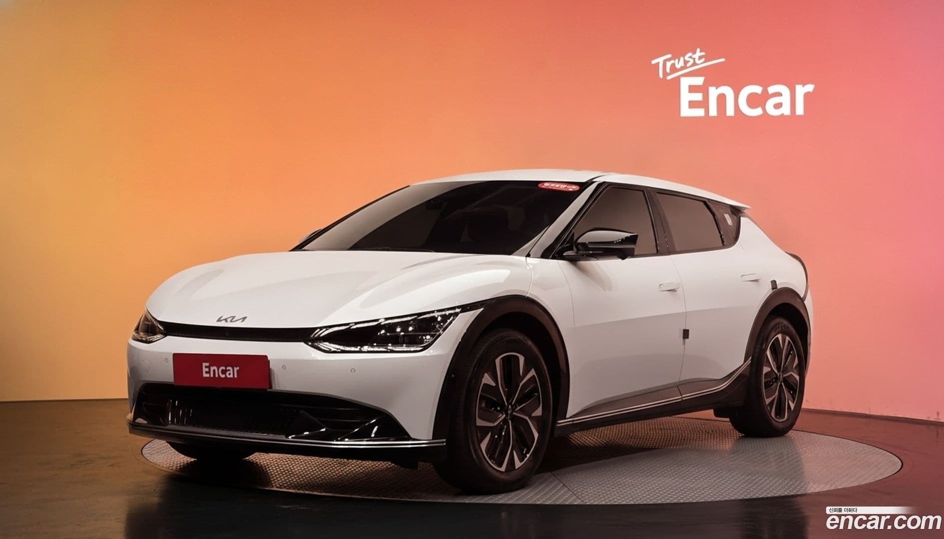 Main__Slider__Photo:EV6 Kia 2023.3-0