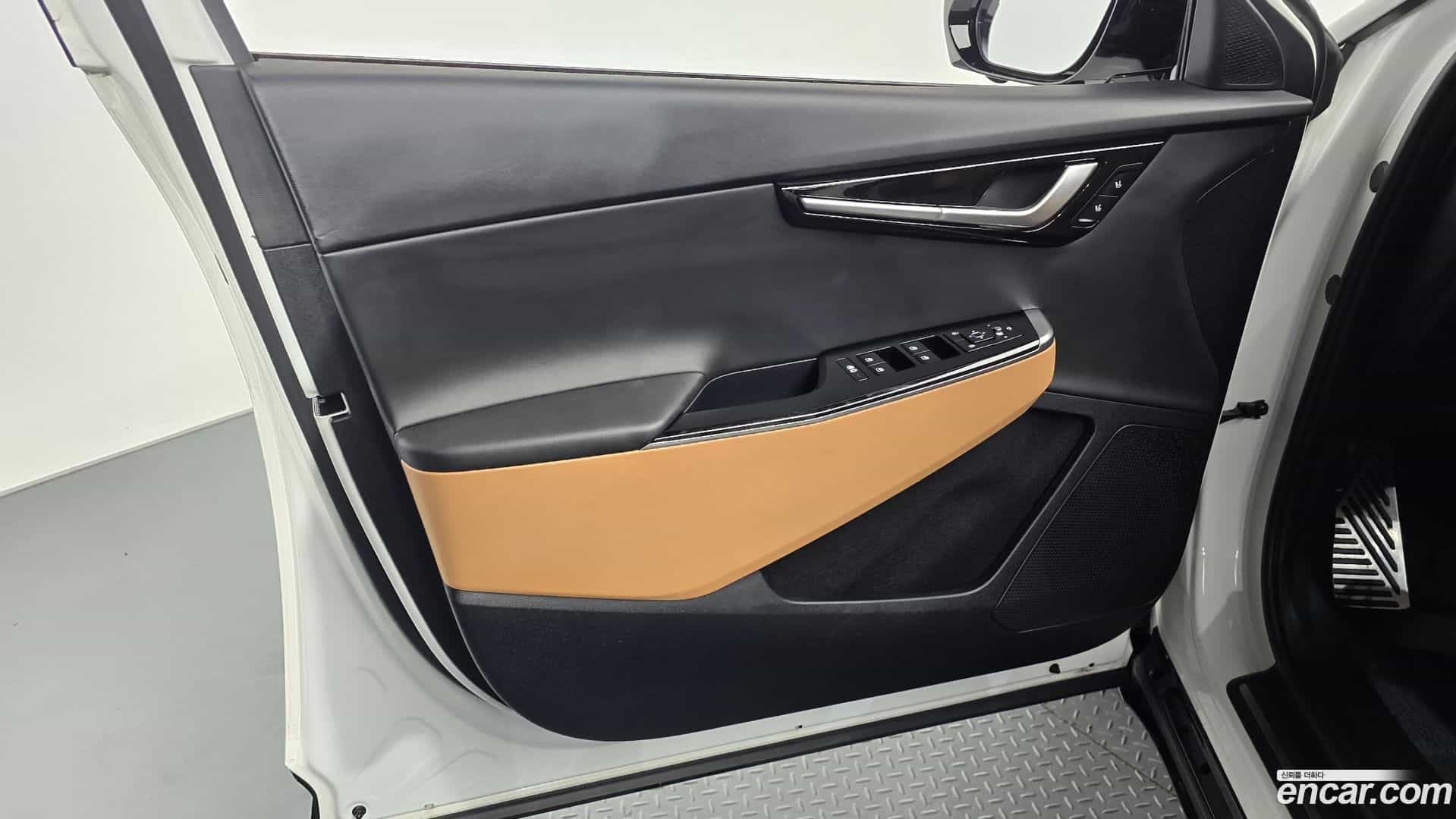 EV6 Kia 2023.3-INNER-034