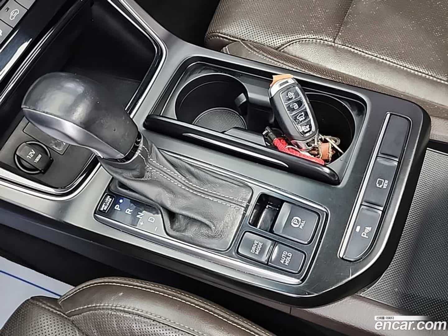 Grandeur Hyundai 2018.4-OUTER-005