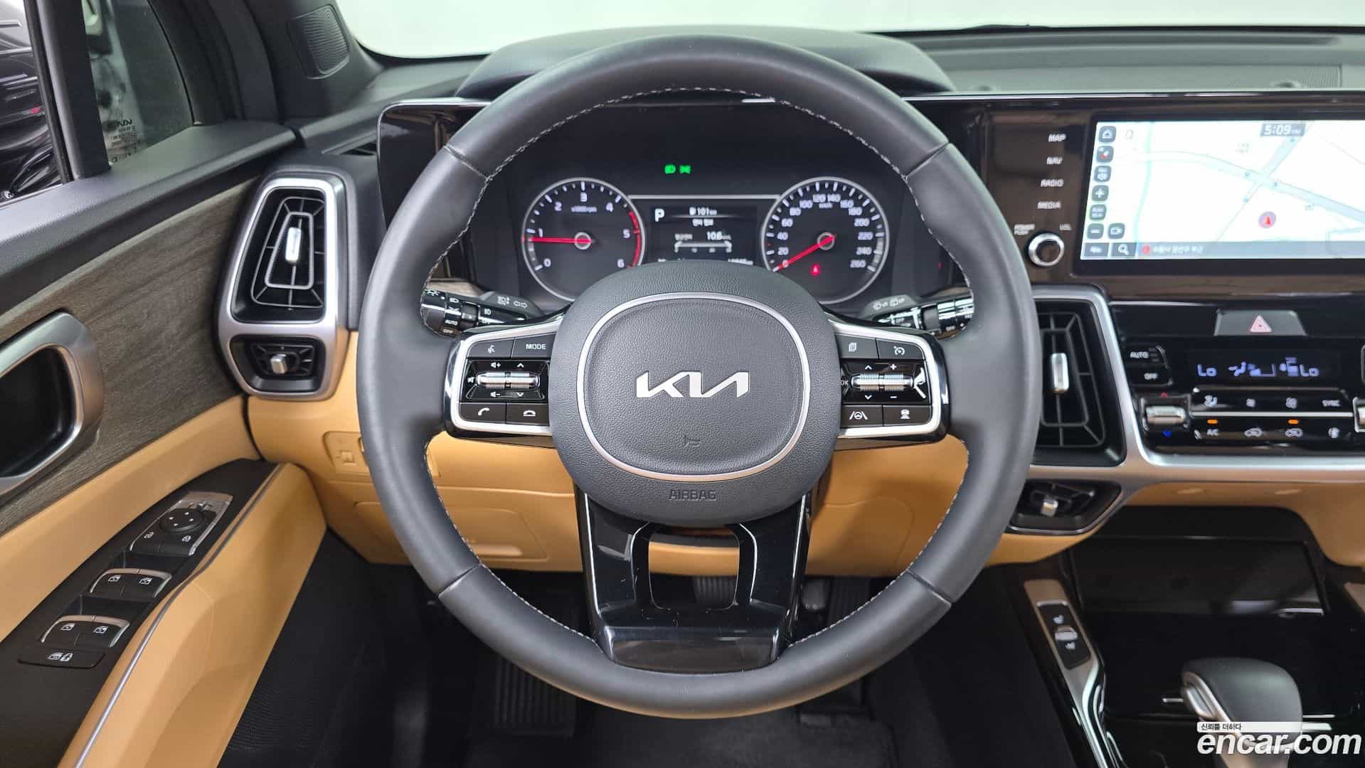 Sorento Kia 2022.6-OPTION-016