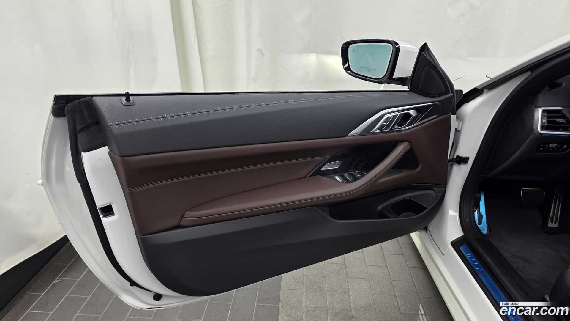 4-Series BMW 2023.9-INNER-034