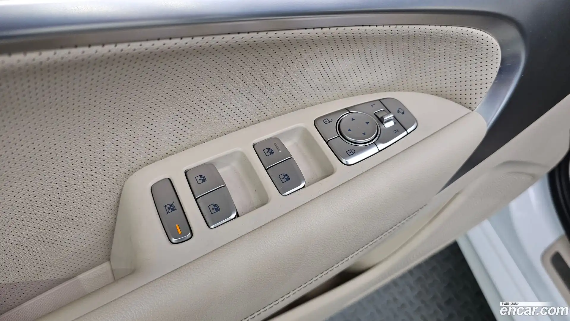 G70 Genesis 2021.0-OPTION-020