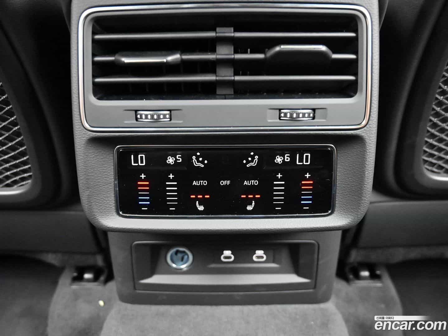 Q7 Audi 2025.9-OPTION-021