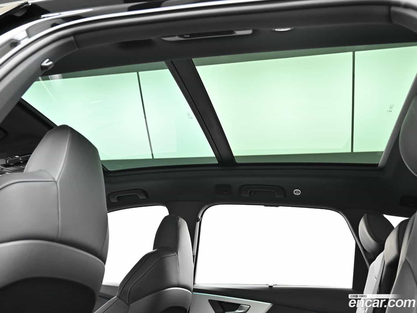 Q7 Audi 2025.9-OPTION-023