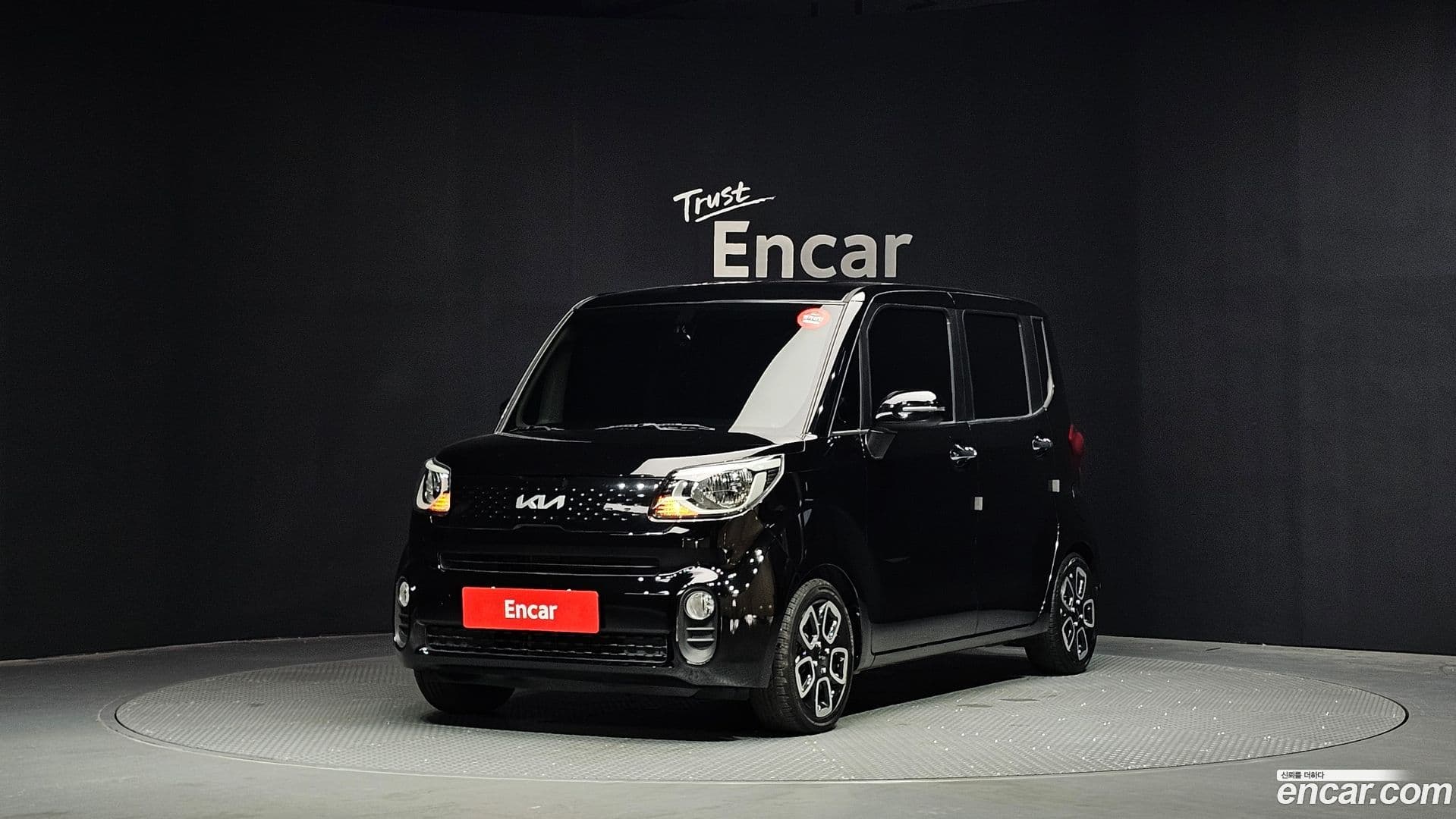 Main__Slider__Photo:RAY Kia 2022.4-0