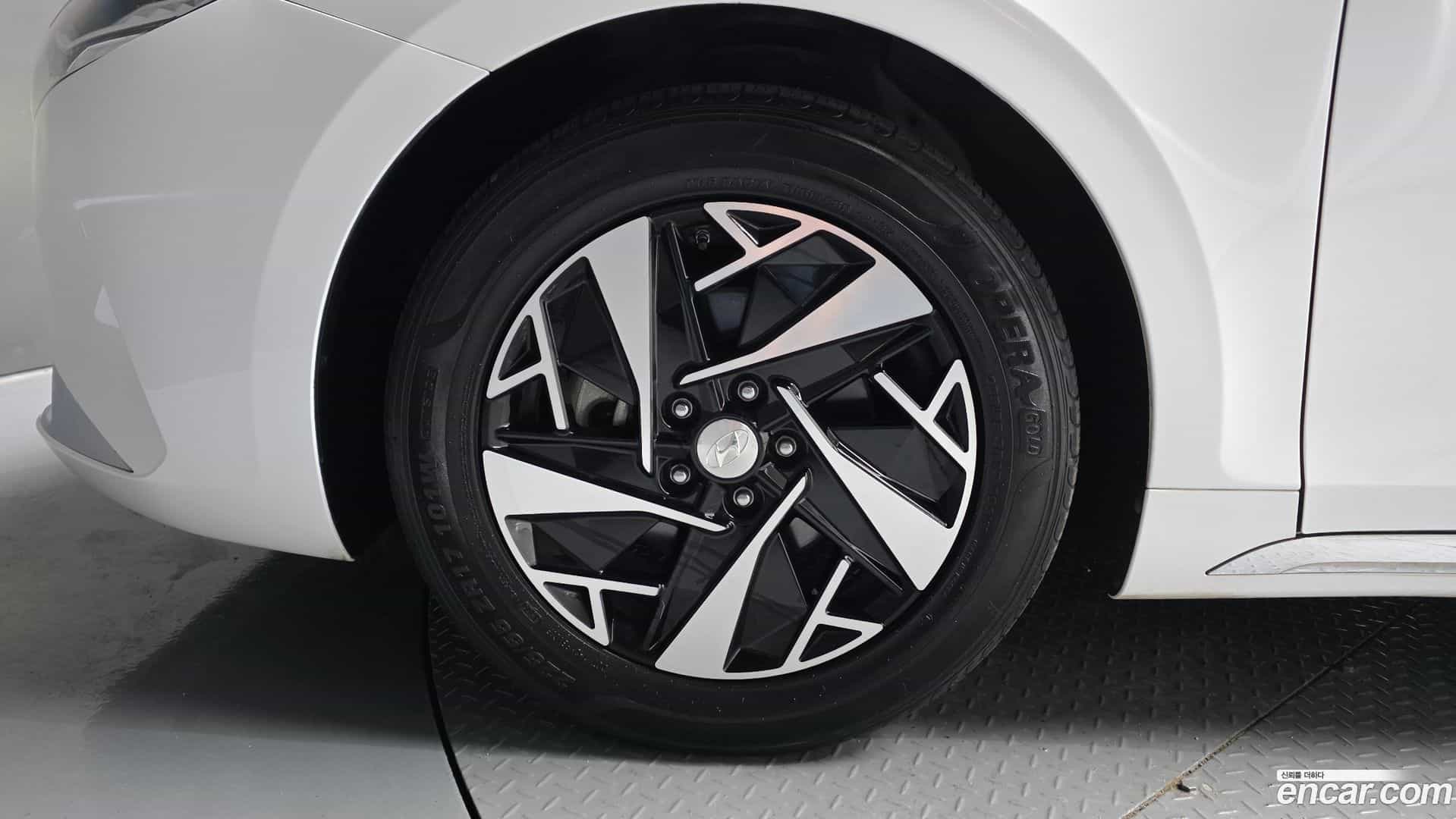 Grandeur Hyundai 2021.3-OUTER-005