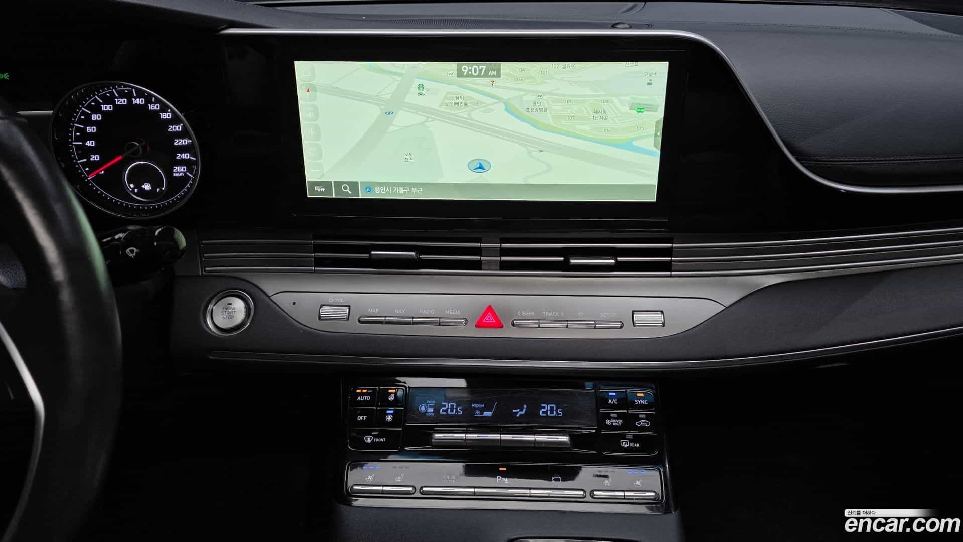 Grandeur Hyundai 2021.3-OPTION-018