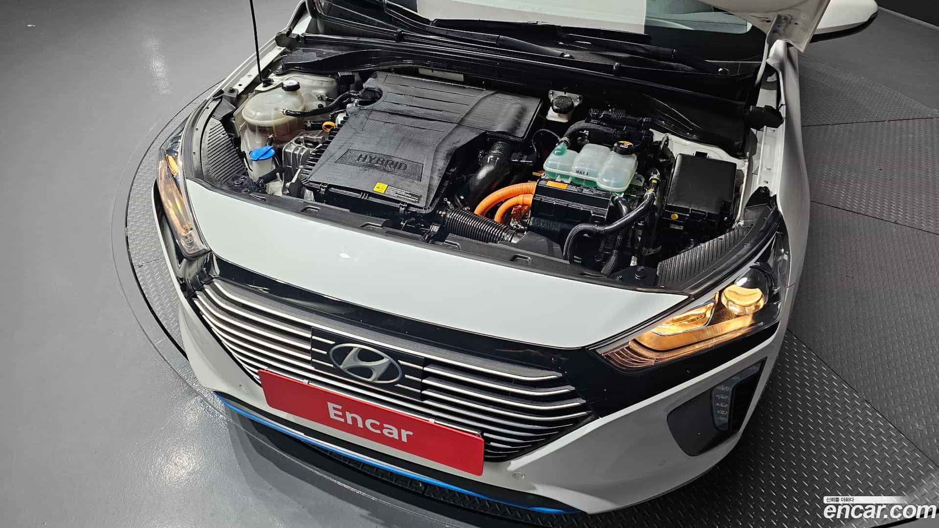 Ioniq Hyundai 2016.2-OUTER-006