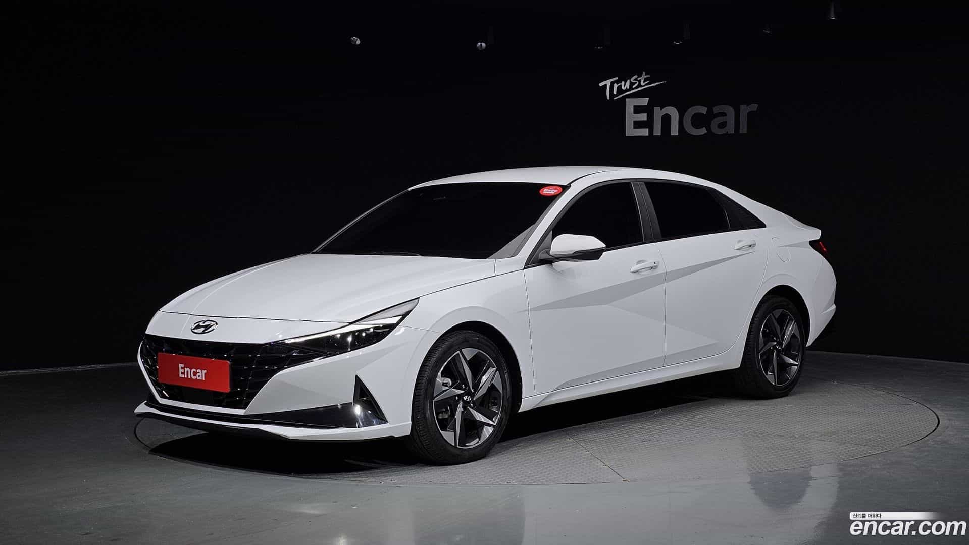 AVANTE Hyundai 2020.8-OUTER-001