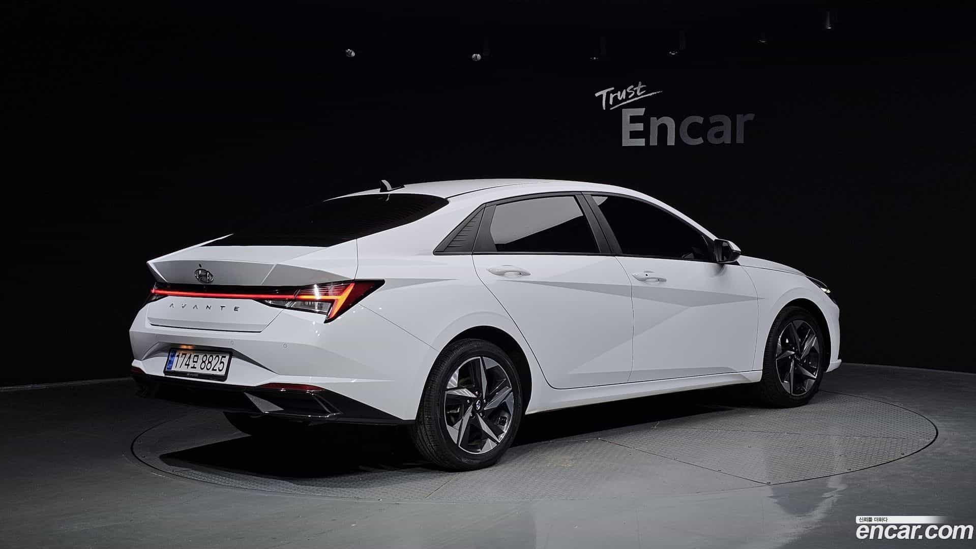 AVANTE Hyundai 2020.8-OUTER-002