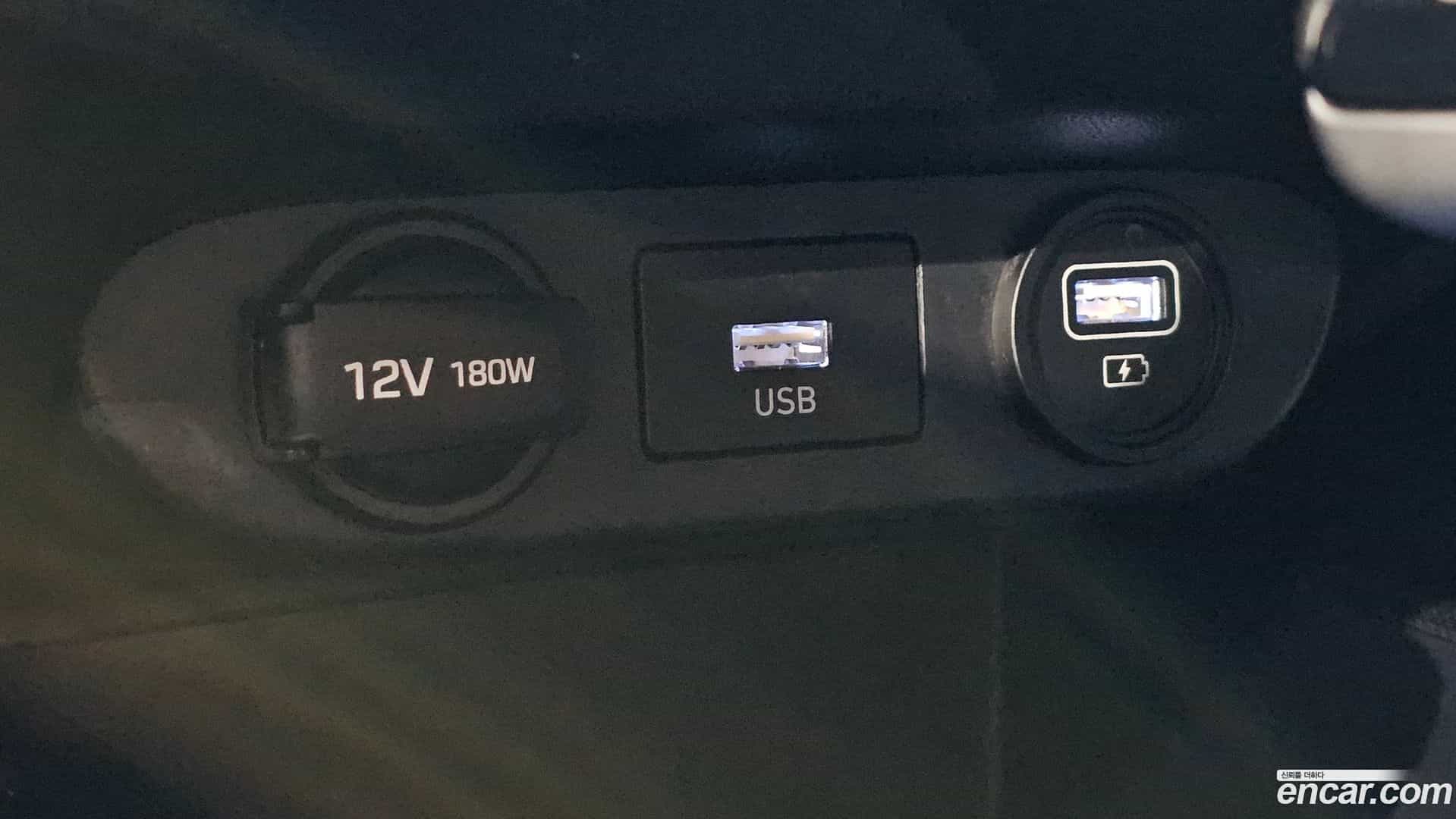 AVANTE Hyundai 2020.8-OPTION-016