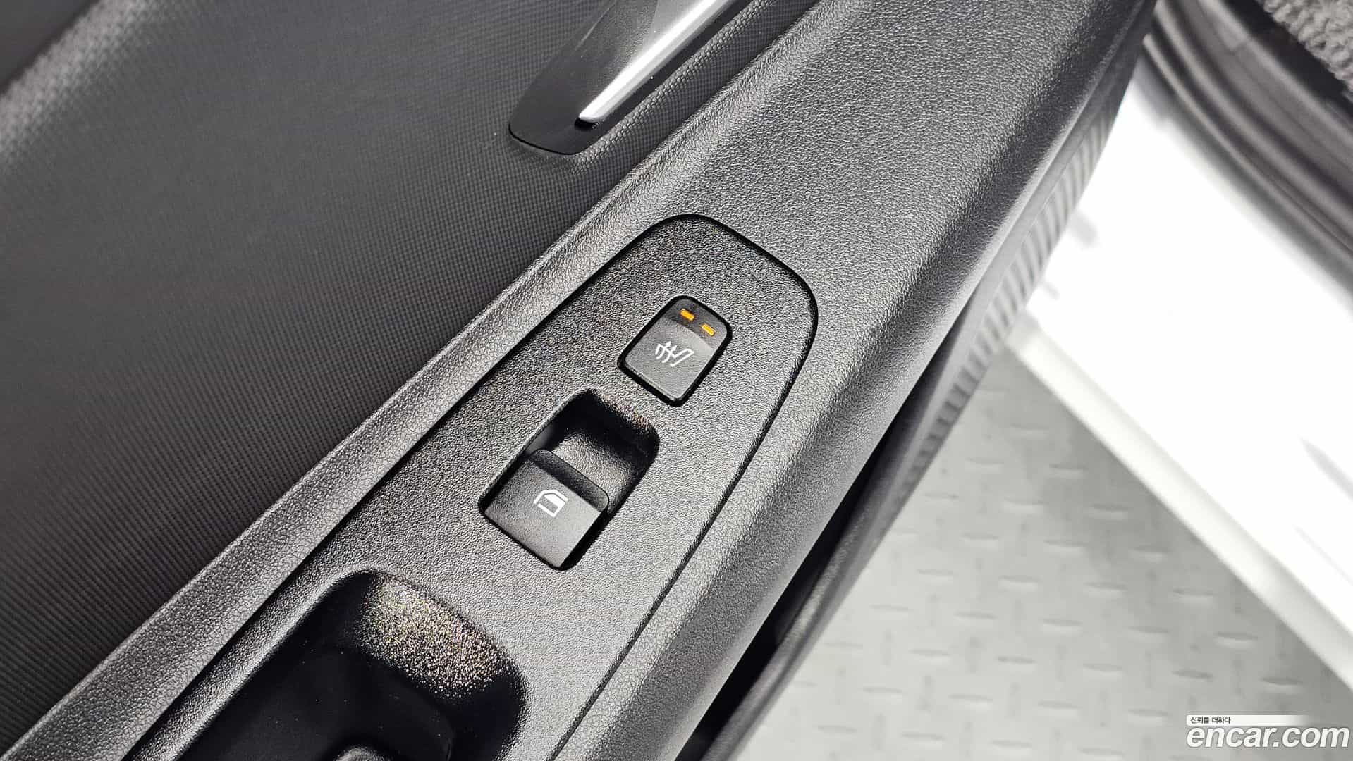 AVANTE Hyundai 2020.8-OPTION-024