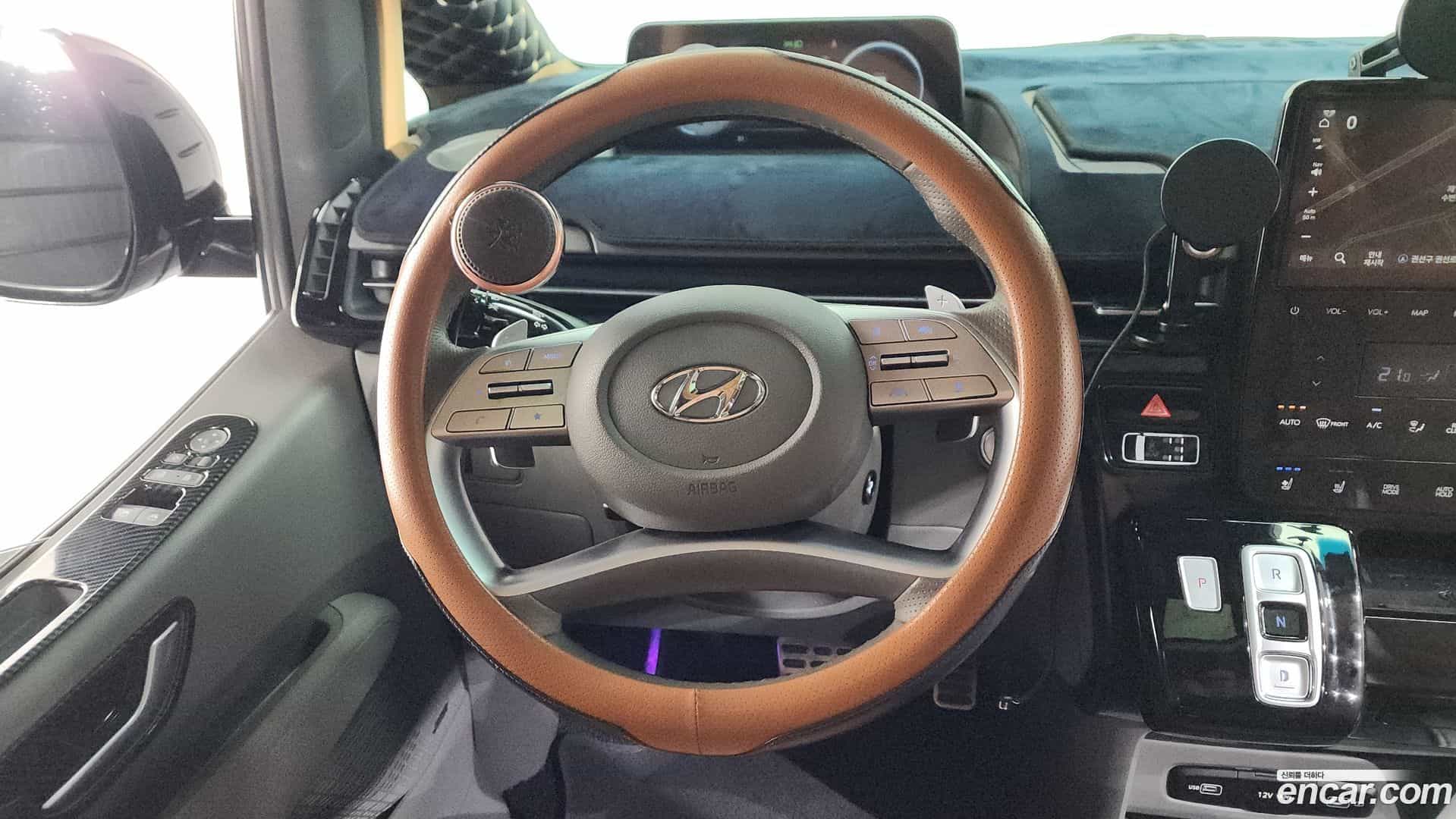 Staria Hyundai 2023.8-OPTION-017