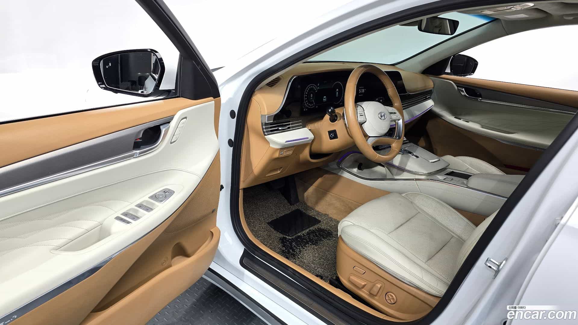 Grandeur Hyundai 2021.3-INNER-010