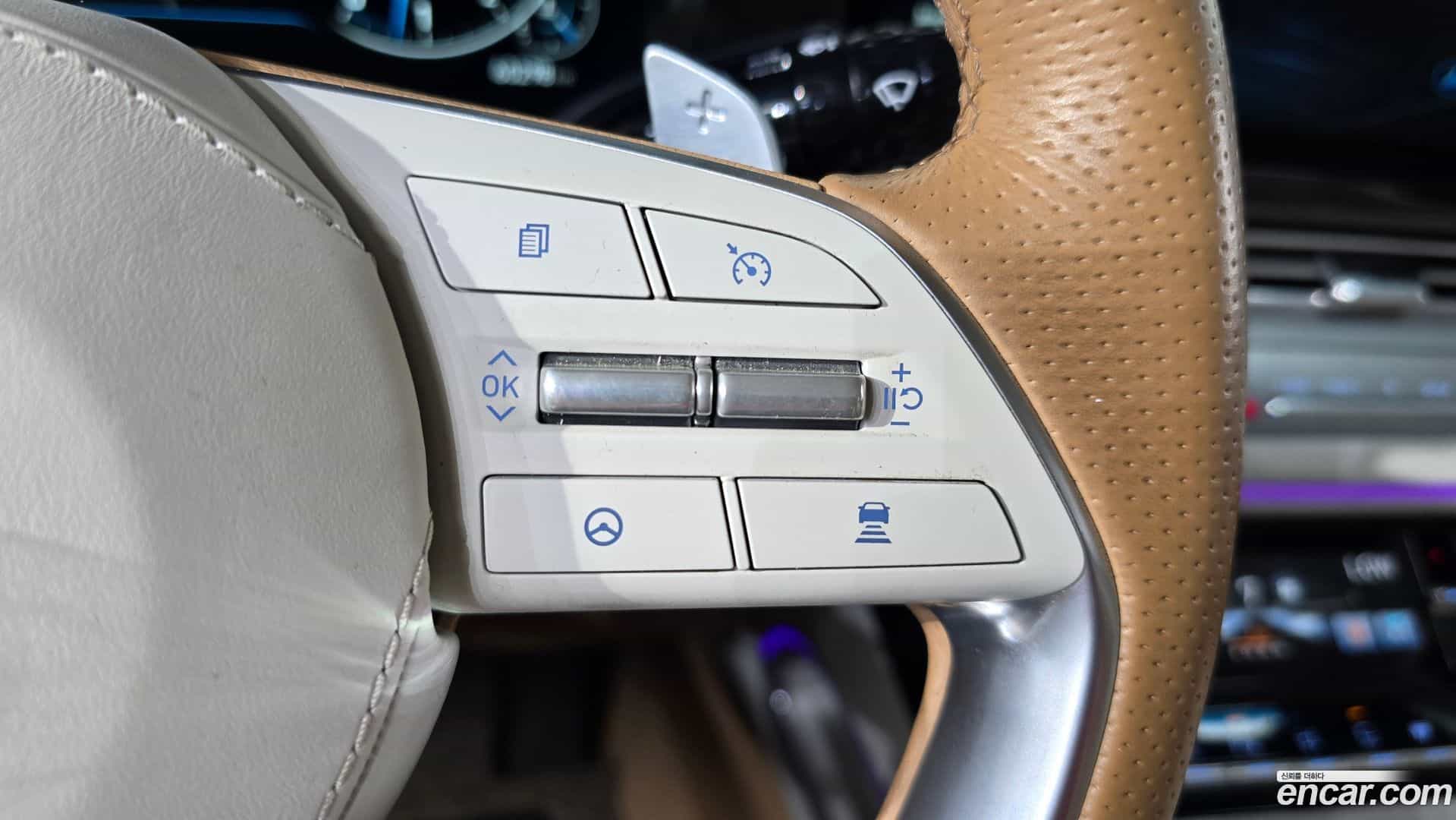Grandeur Hyundai 2021.3-OPTION-020