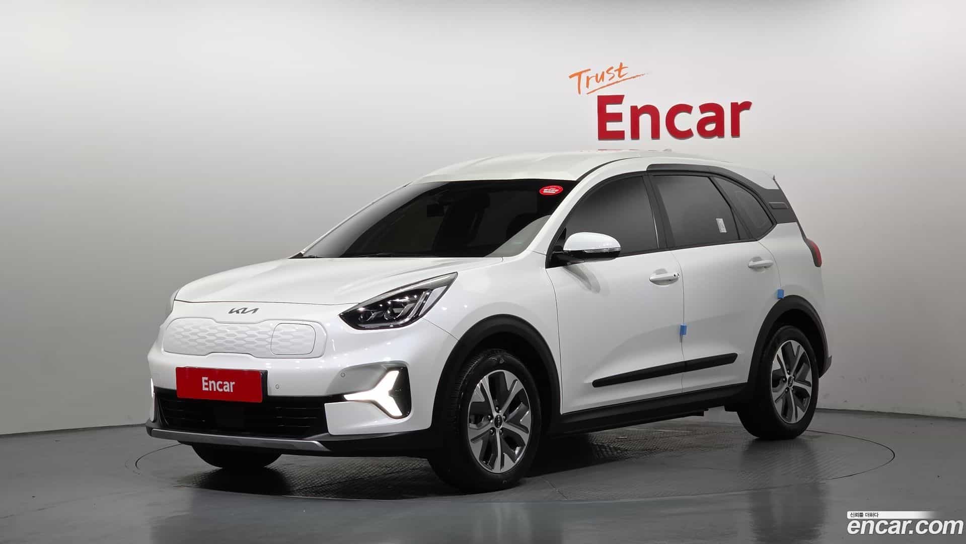 Niro Kia 2023.5-OUTER-001