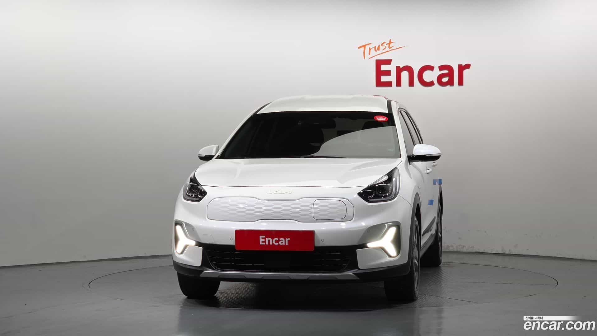 Niro Kia 2023.5-OUTER-003
