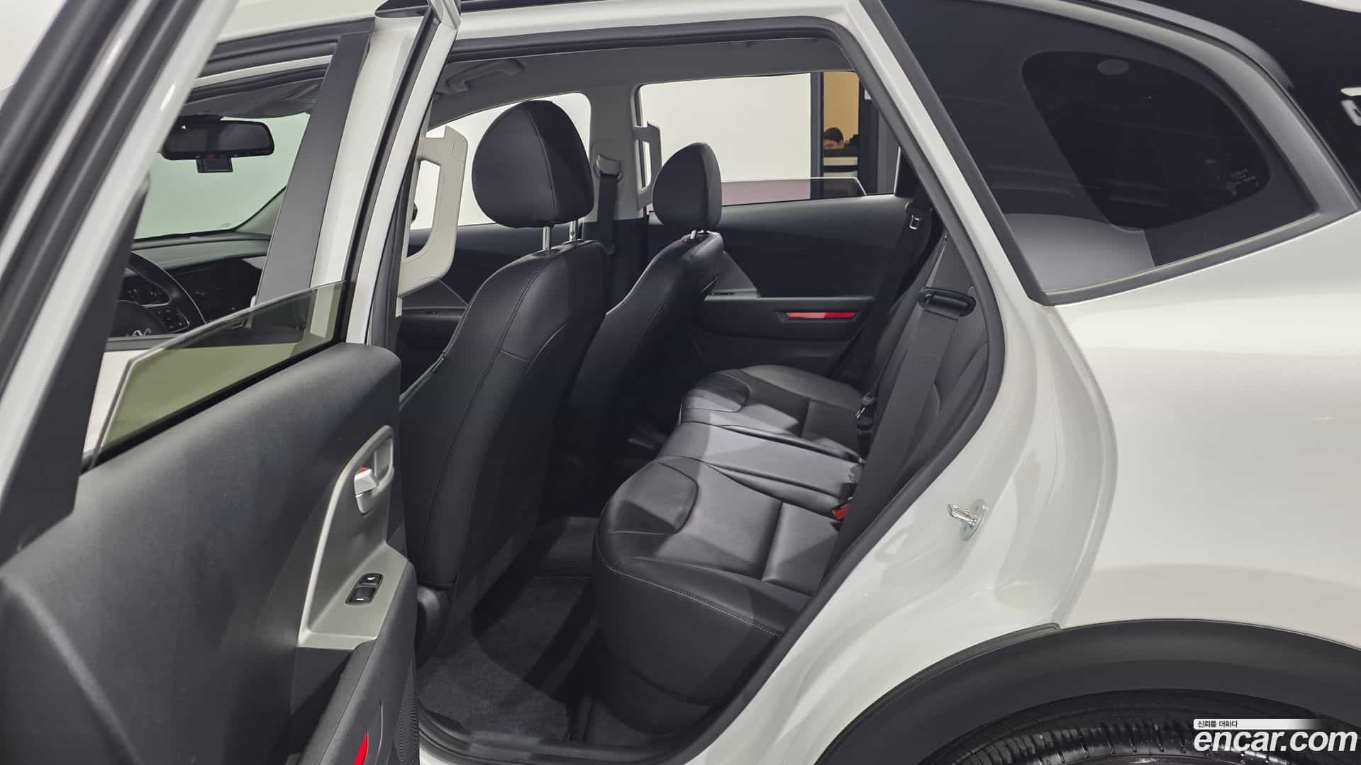 Niro Kia 2023.5-OPTION-015