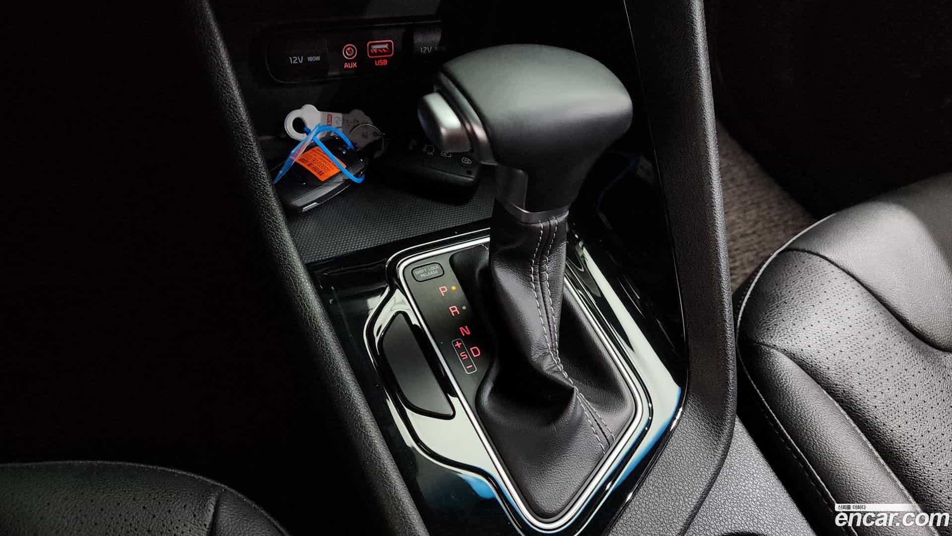 Niro Kia 2017.11-INNER-009