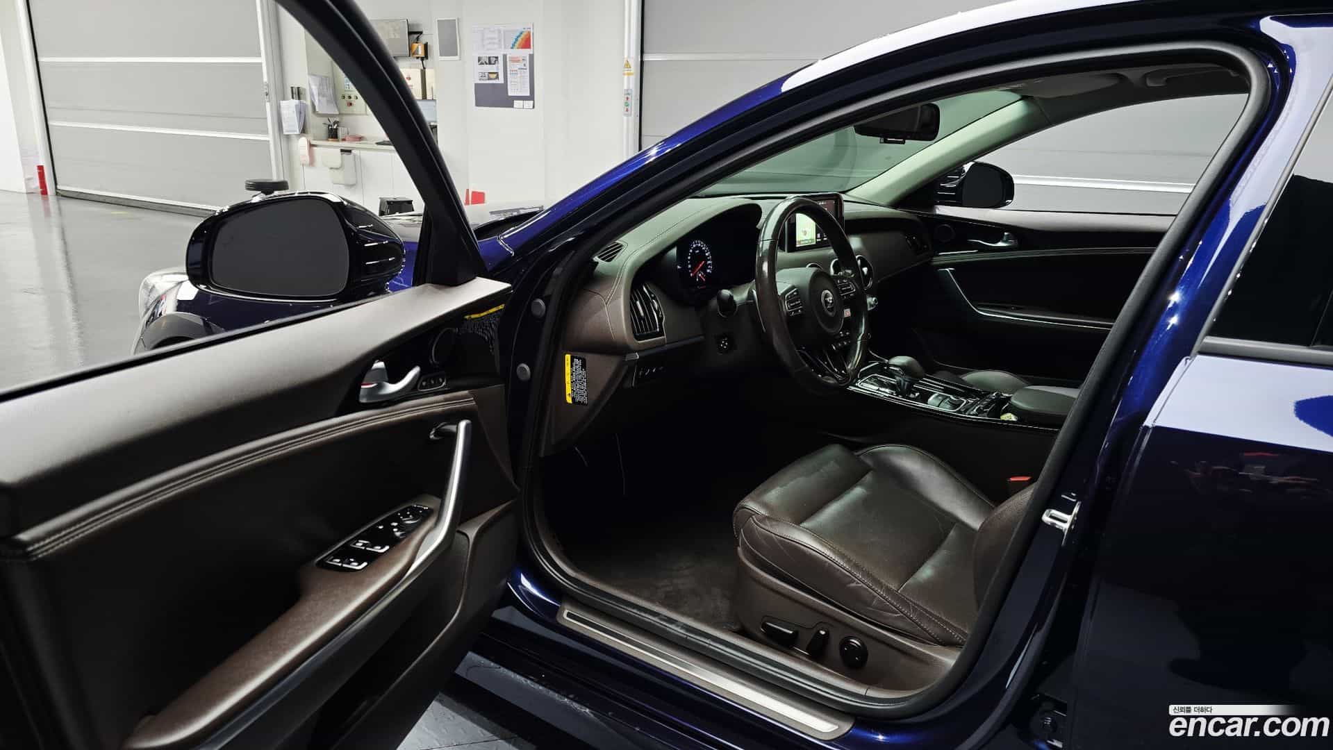 Stinger Kia 2017.5-INNER-010