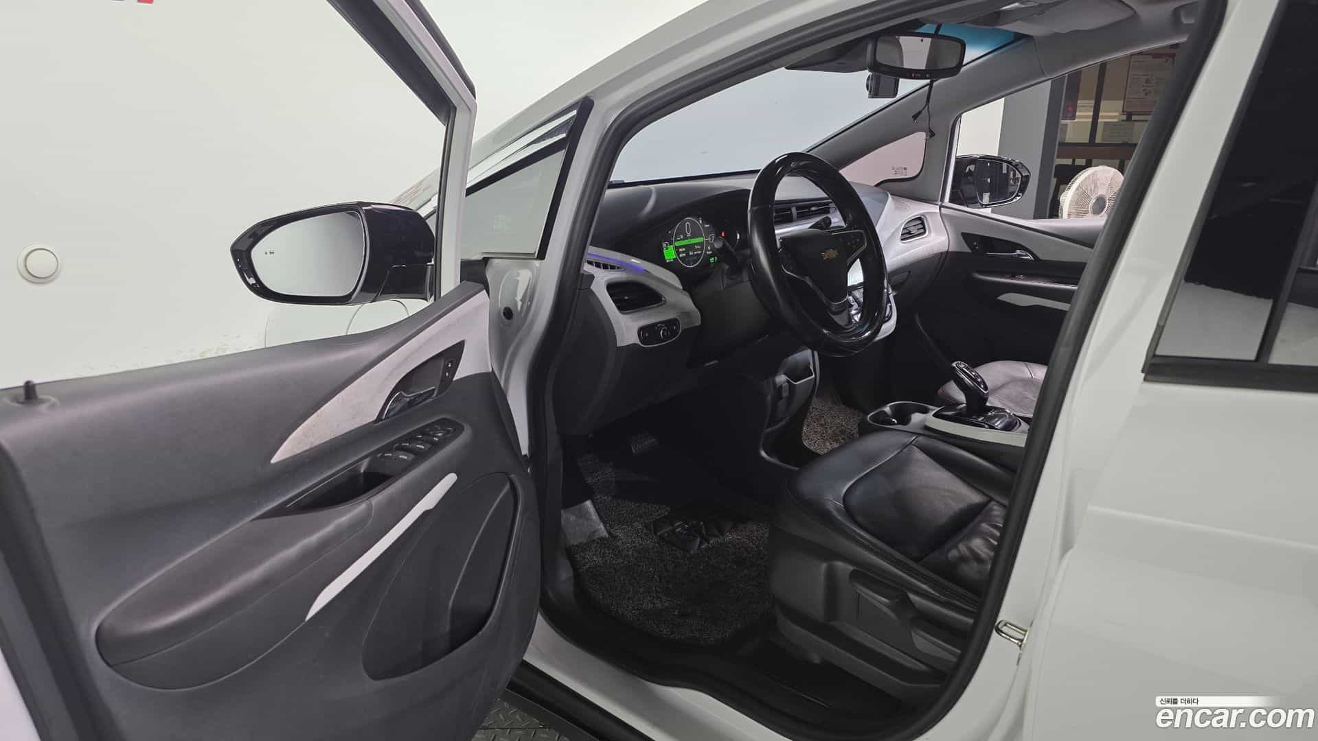 Bolt EV Chevrolet 2018.5-INNER-010
