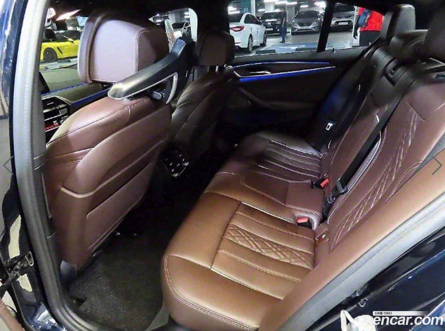 5-Series BMW 2020.10-INNER-007