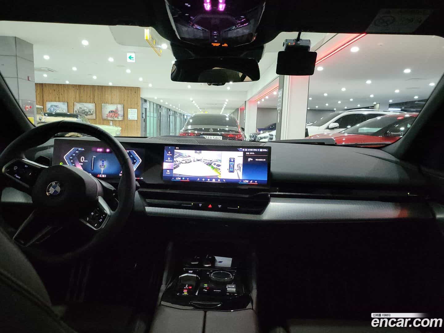5-Series BMW 2024.5-INNER-007