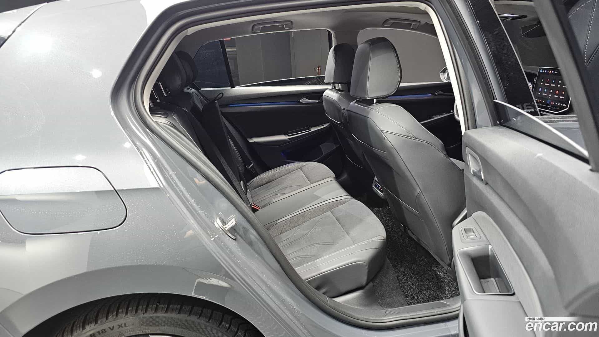 Golf Volkswagen 2025.7-OPTION-015