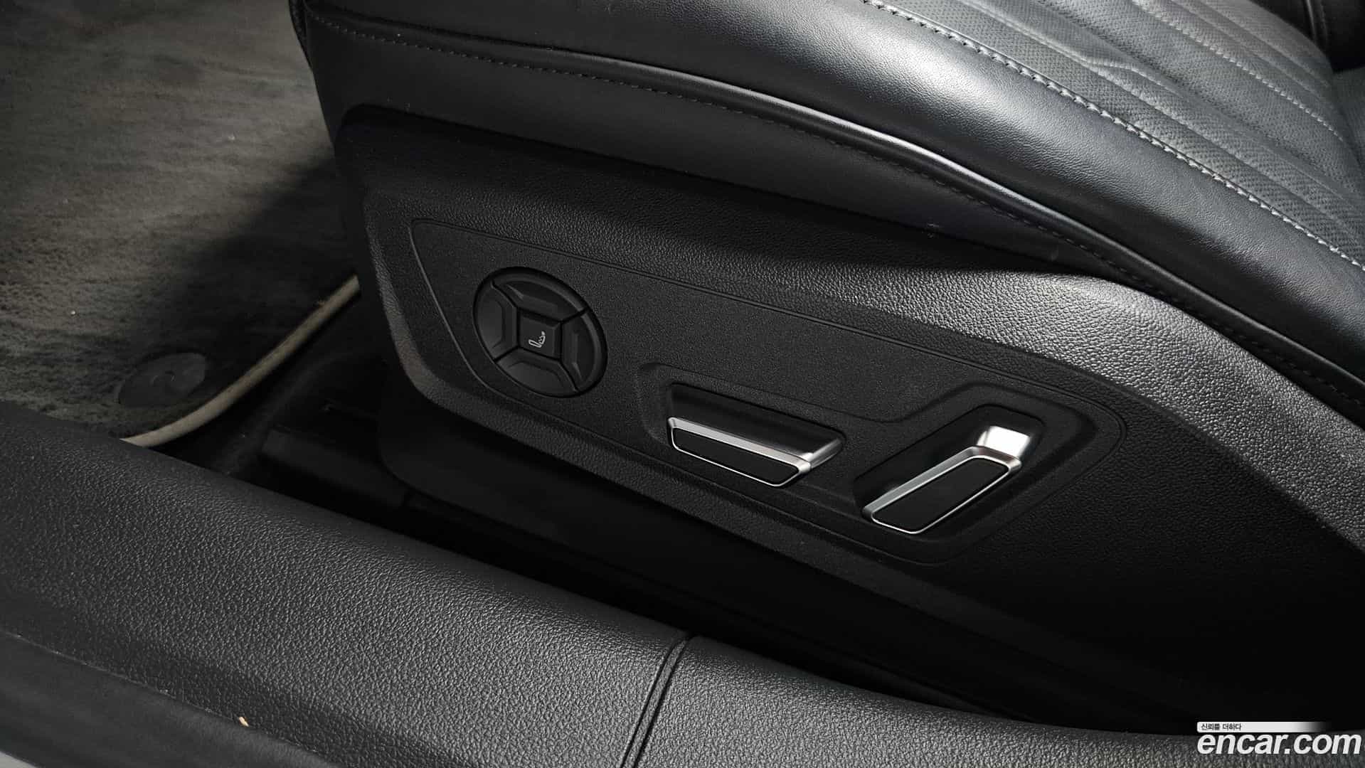 A7 Audi 2021.11-OPTION-047