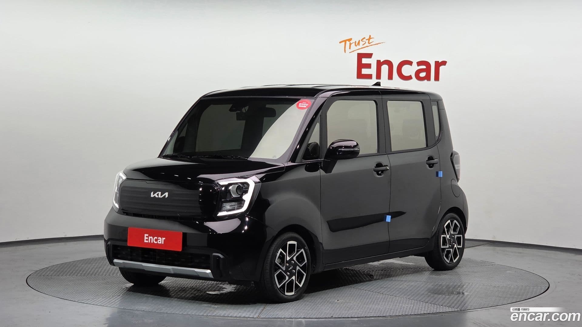 Main__Slider__Photo:RAY Kia 2024.0-0
