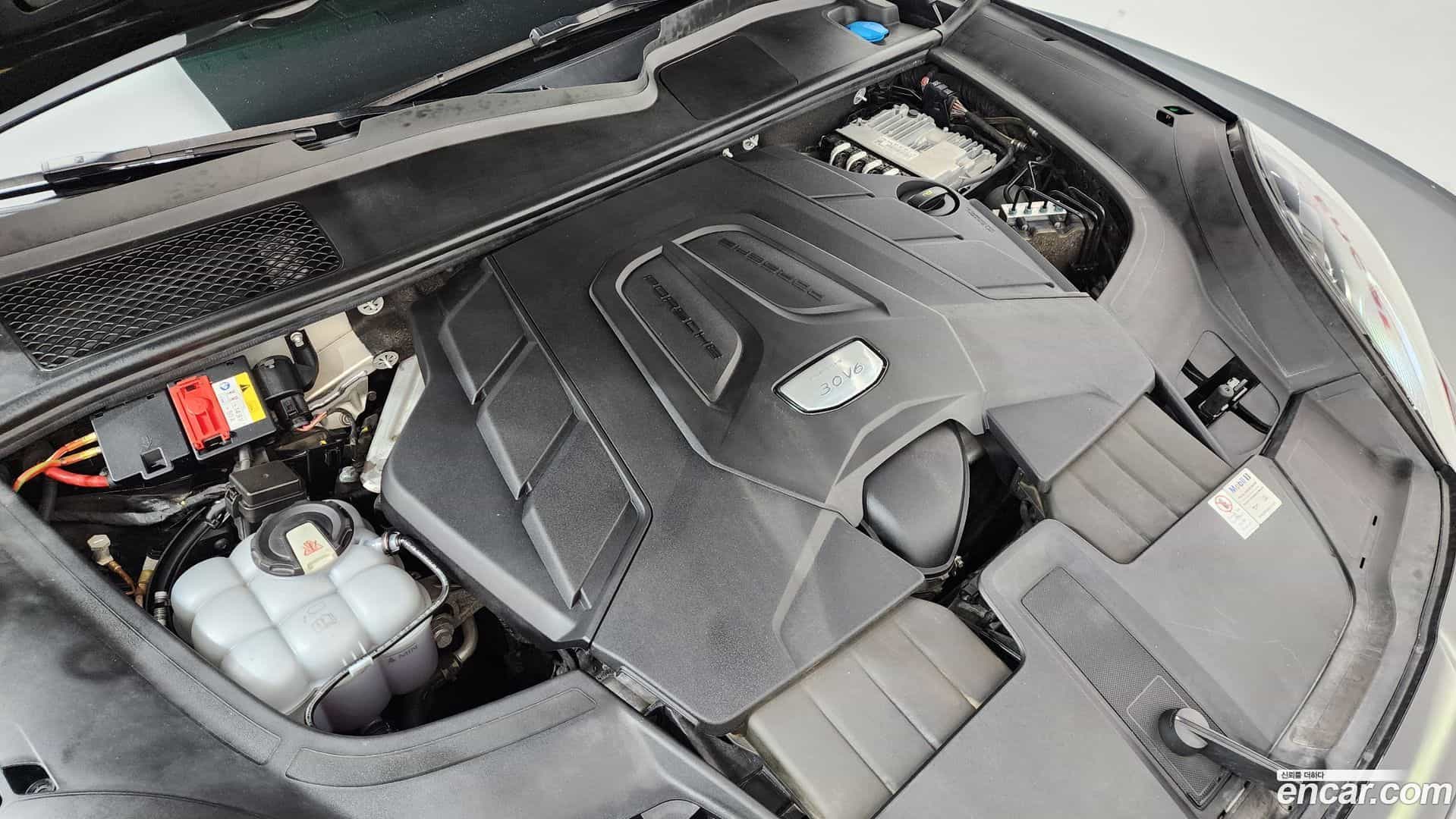 Cayenne Porsche 2020.6-OUTER-006