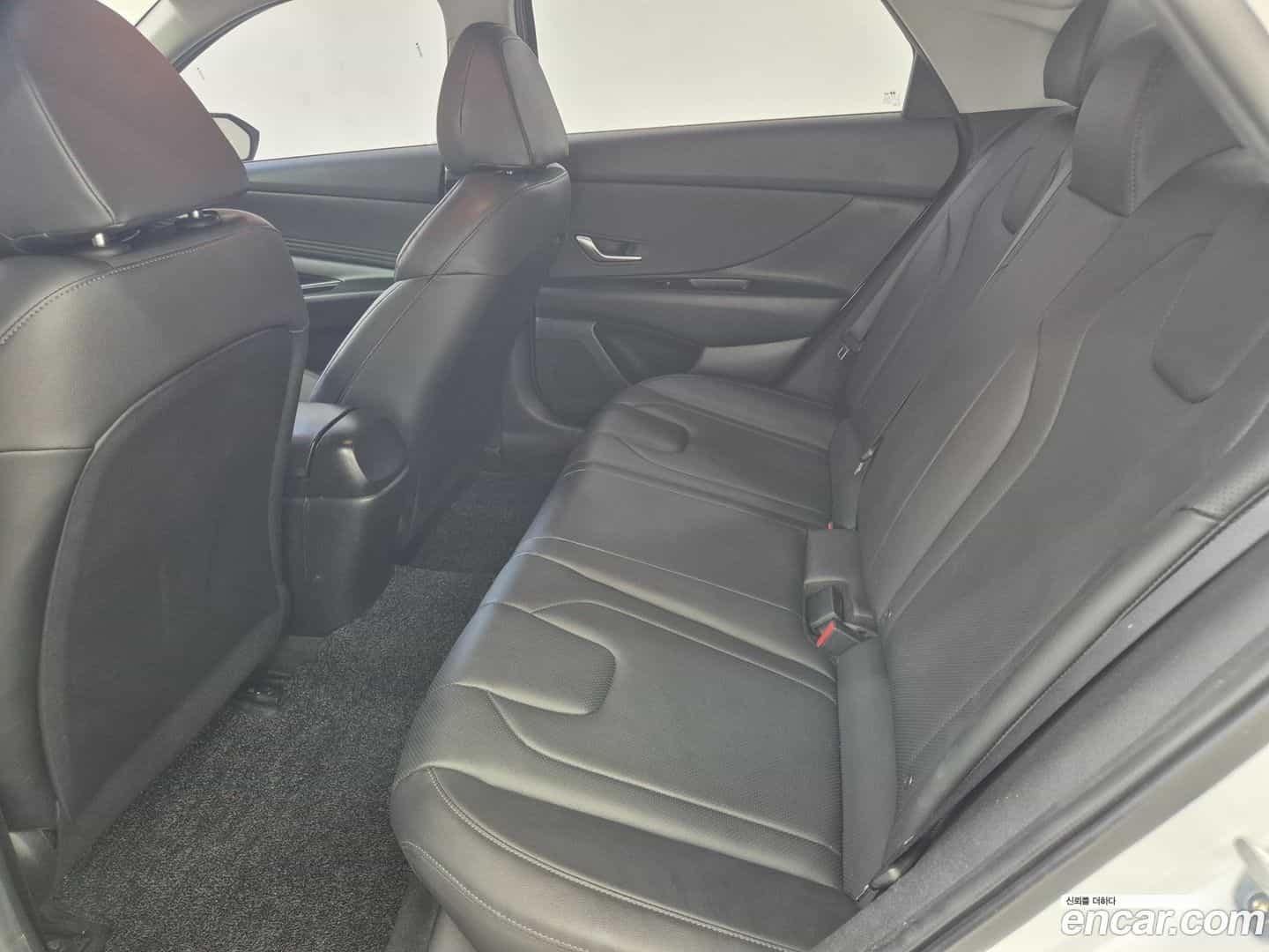 AVANTE Hyundai 2020.8-OUTER-006