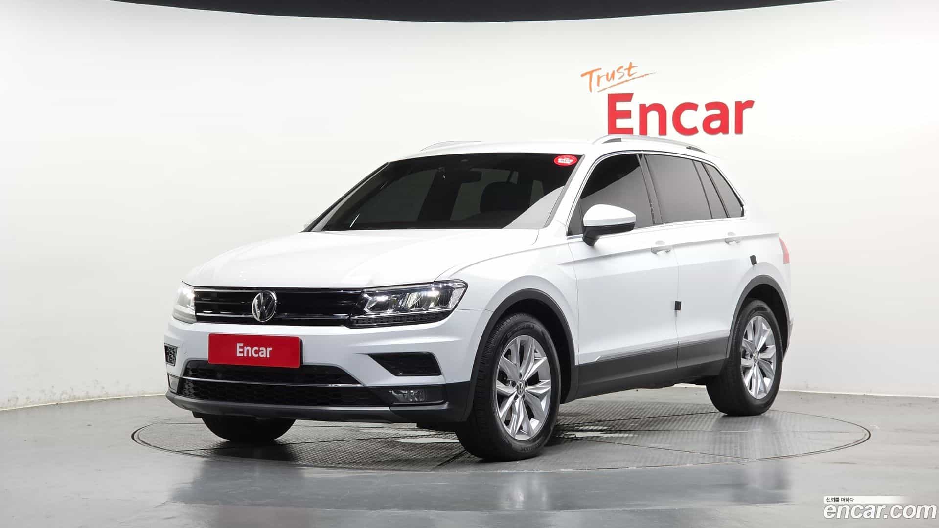 Tiguan Volkswagen 2018.4-OUTER-001