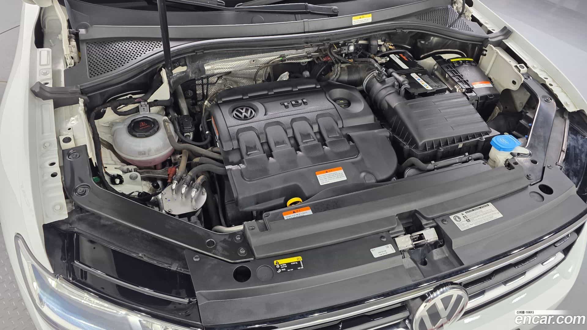 Tiguan Volkswagen 2018.4-OUTER-006