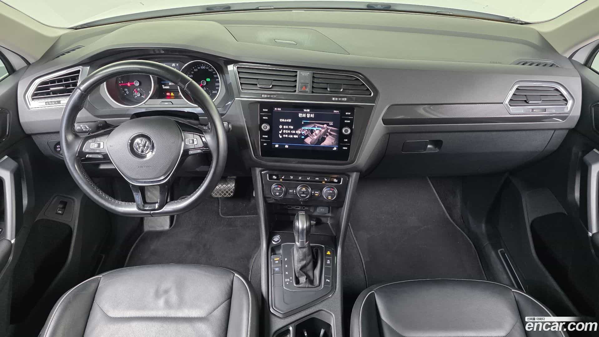 Tiguan Volkswagen 2018.4-INNER-007