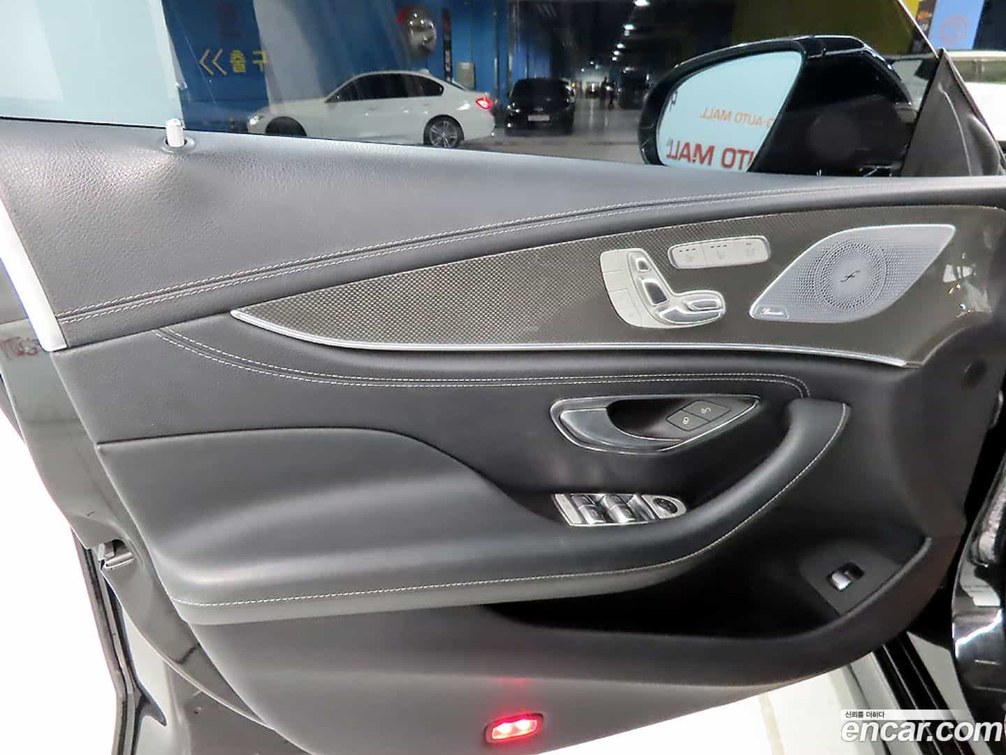 CLS-Class Mercedes-Benz 2019.11-OPTION-018