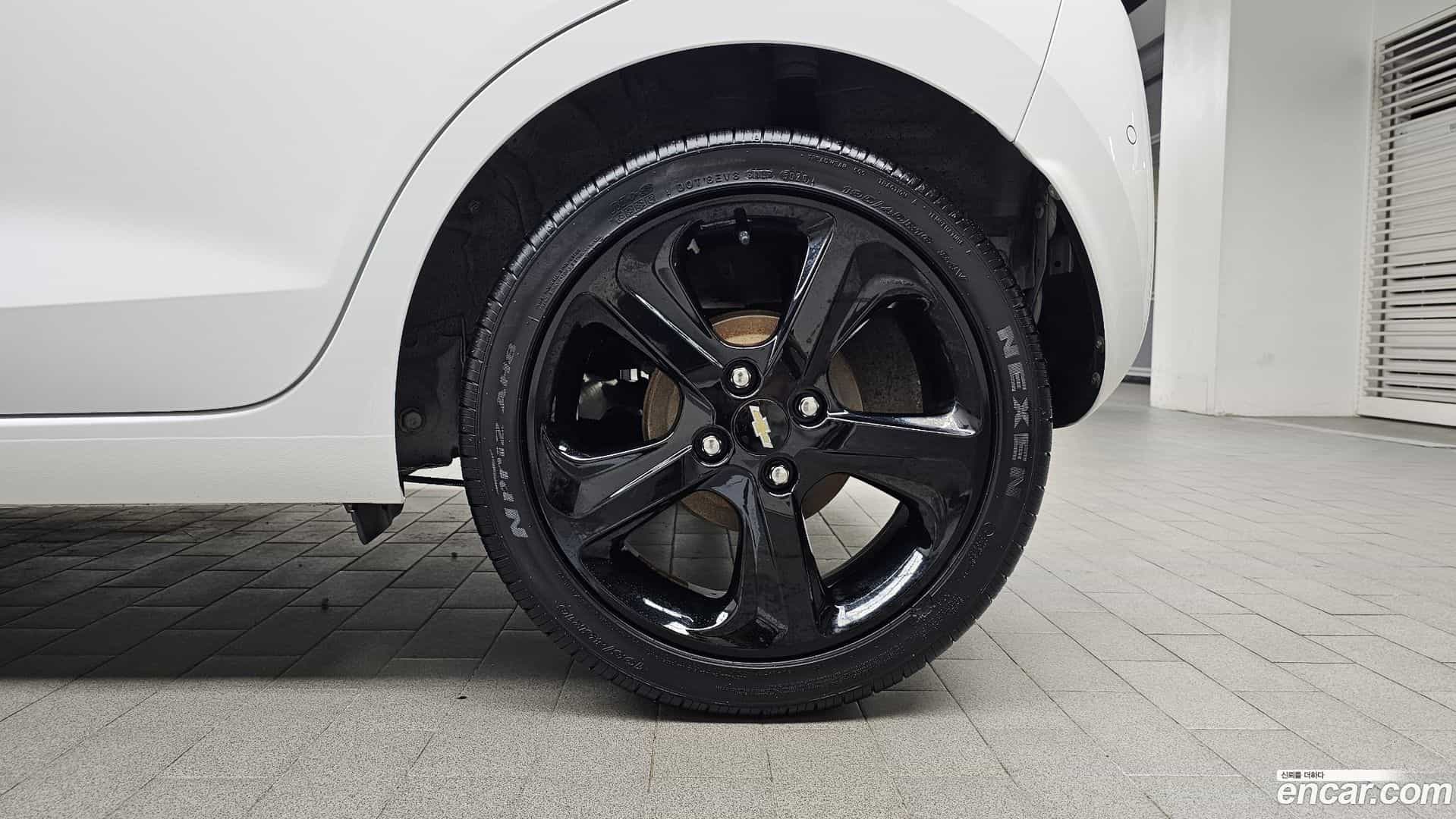 Spark Chevrolet 2021.0-OUTER-031