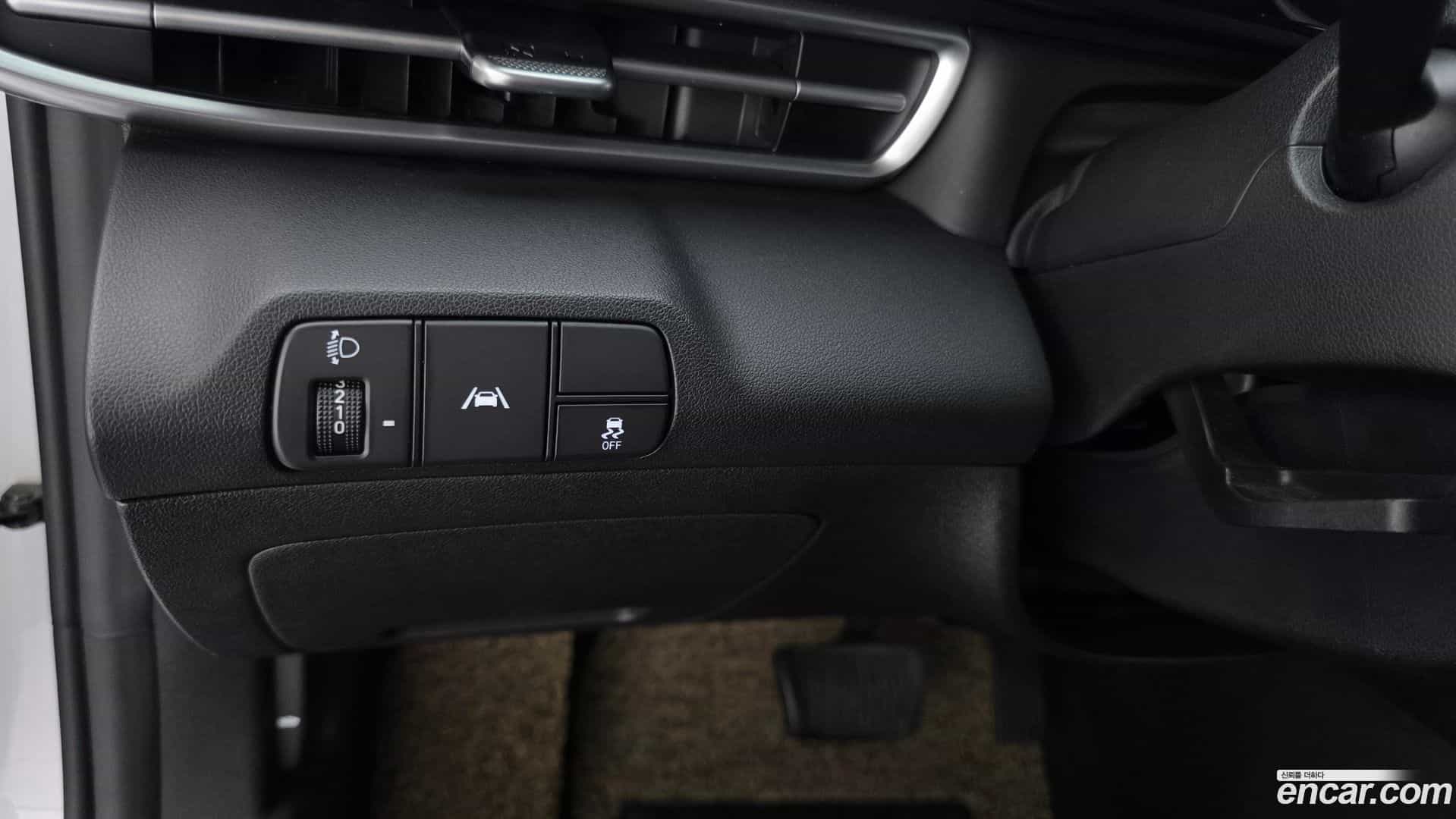AVANTE Hyundai 2021.4-OPTION-022