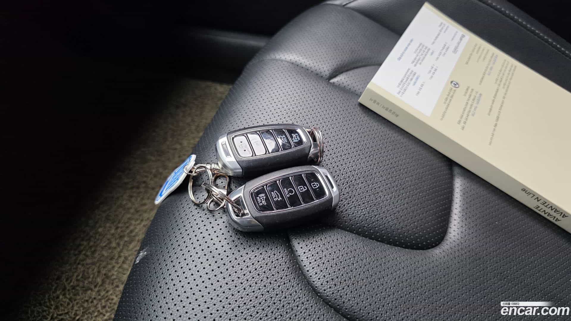 AVANTE Hyundai 2021.4-OPTION-023