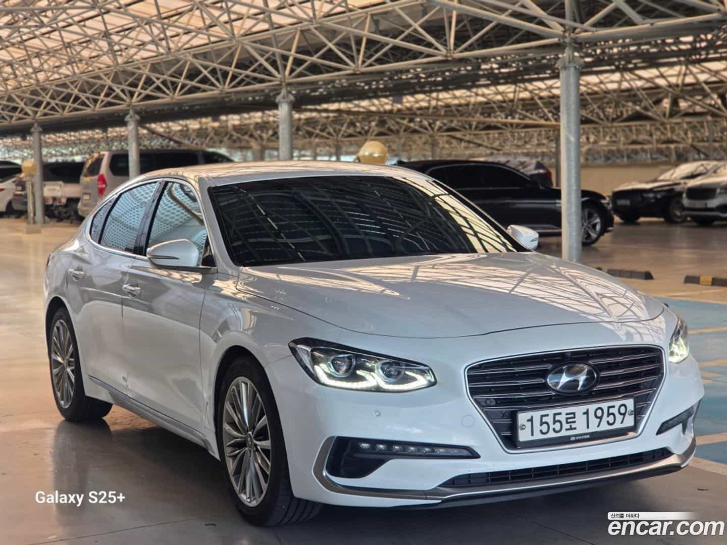 Grandeur Hyundai 2019.1-OUTER-002