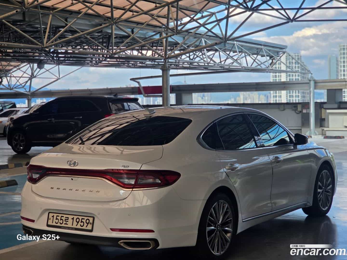 Grandeur Hyundai 2019.1-OUTER-003