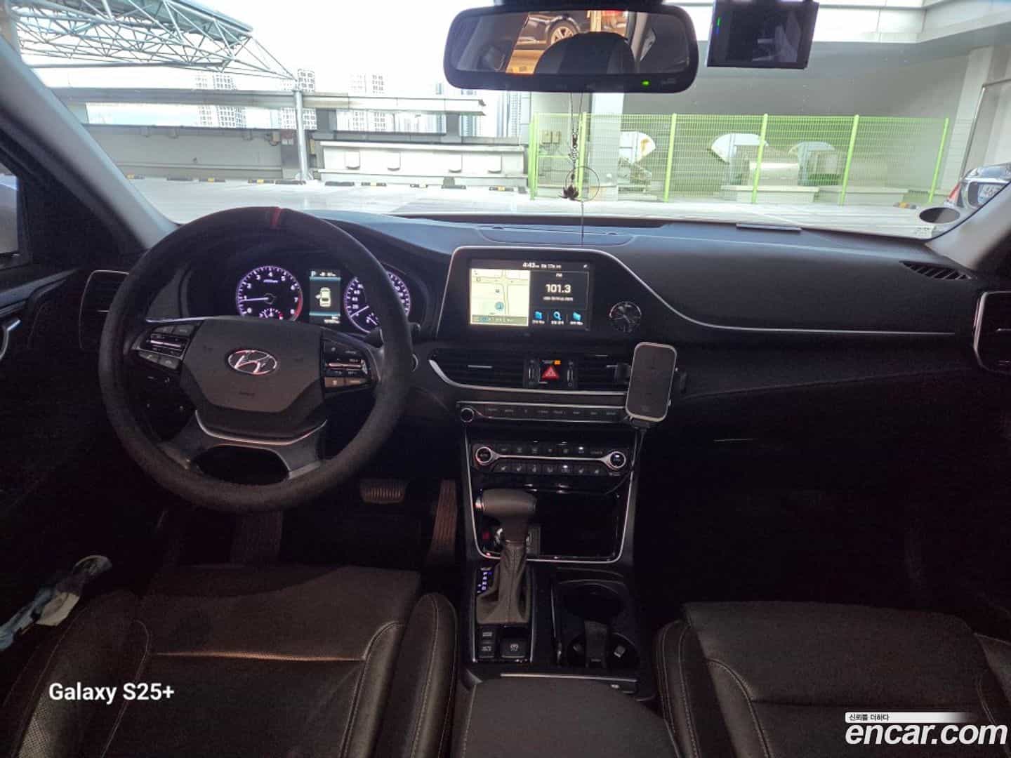 Grandeur Hyundai 2019.1-OUTER-006
