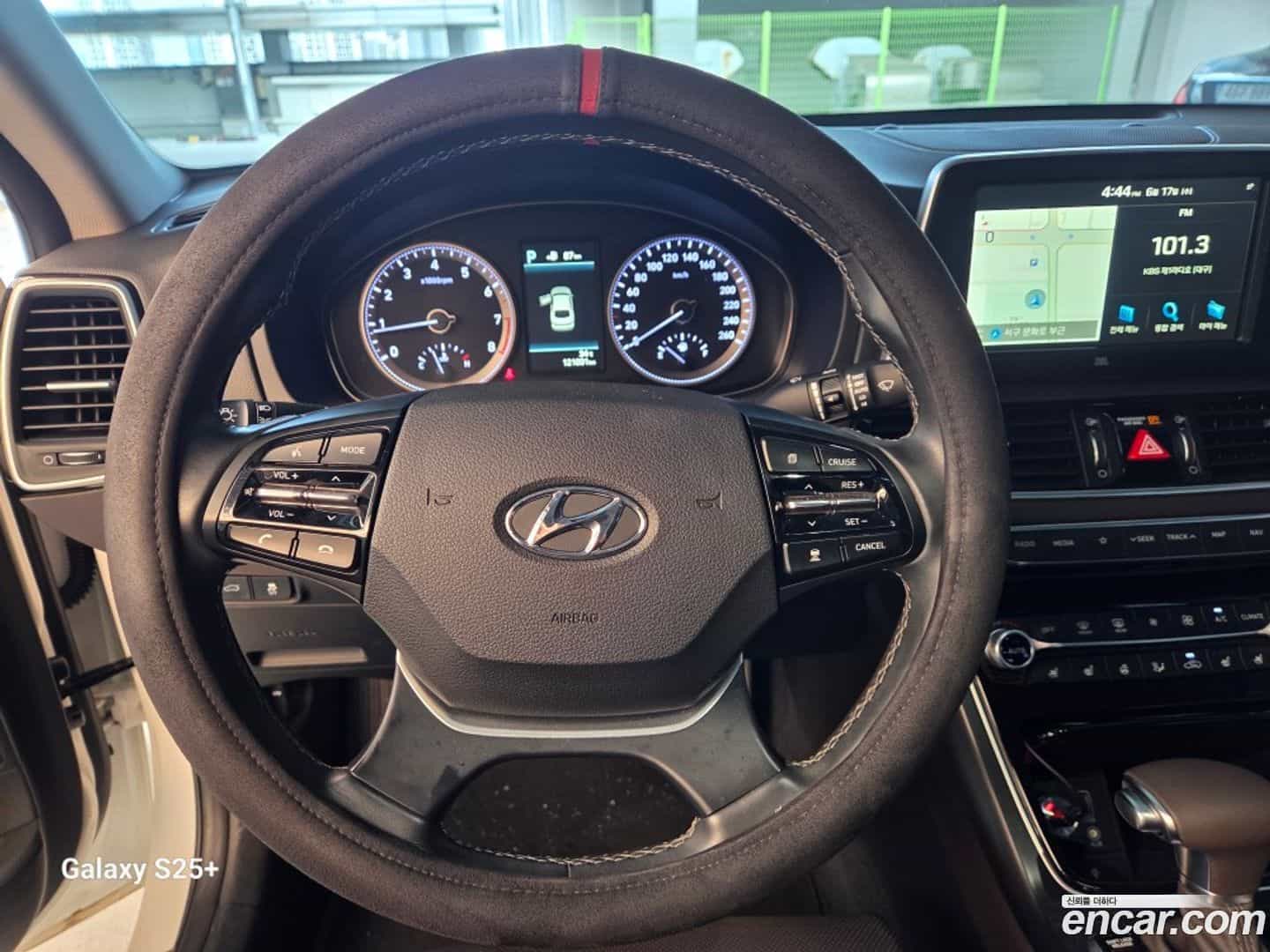 Grandeur Hyundai 2019.1-INNER-009
