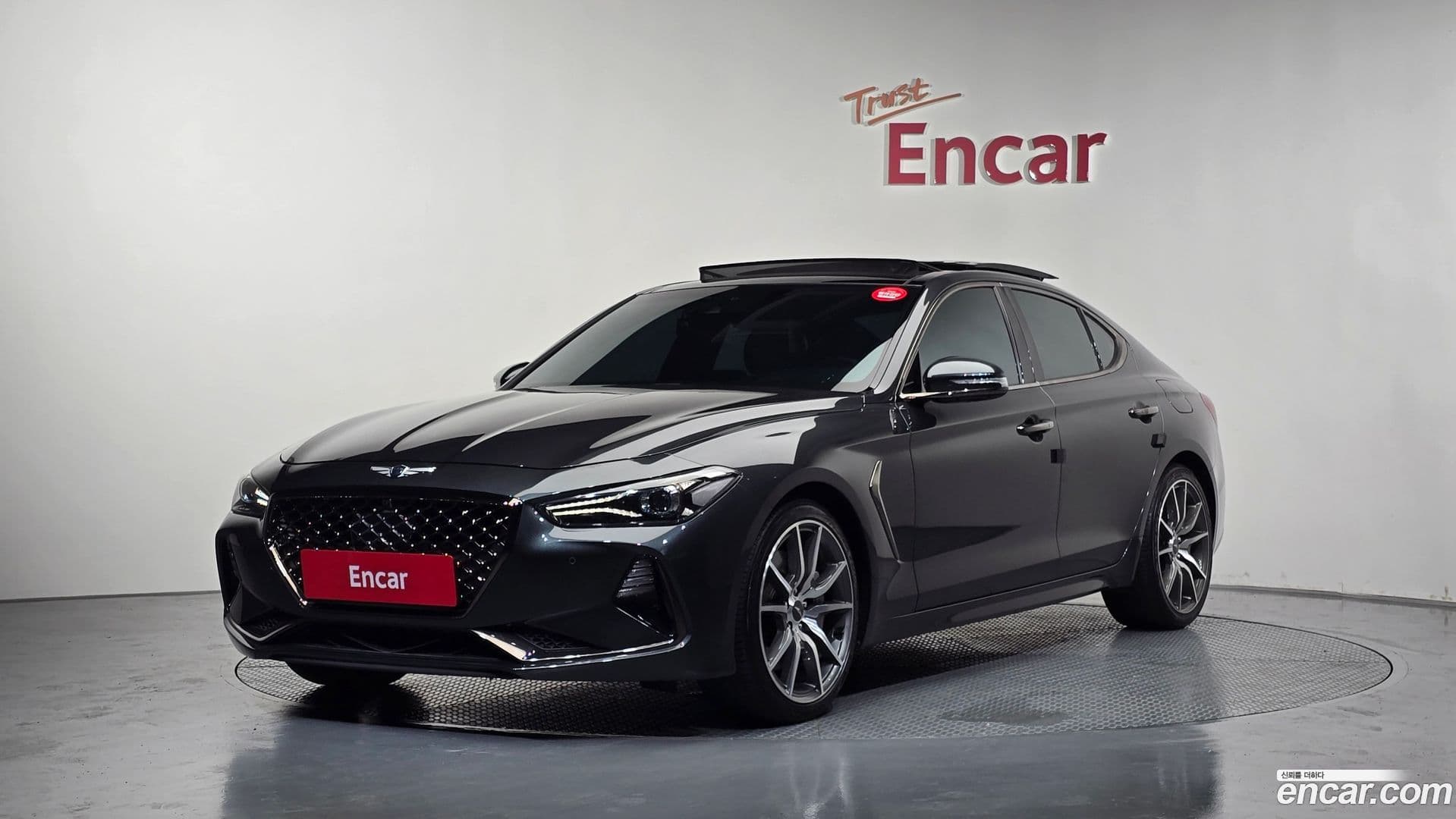 Main__Slider__Photo:G70 Genesis 2019.6-0