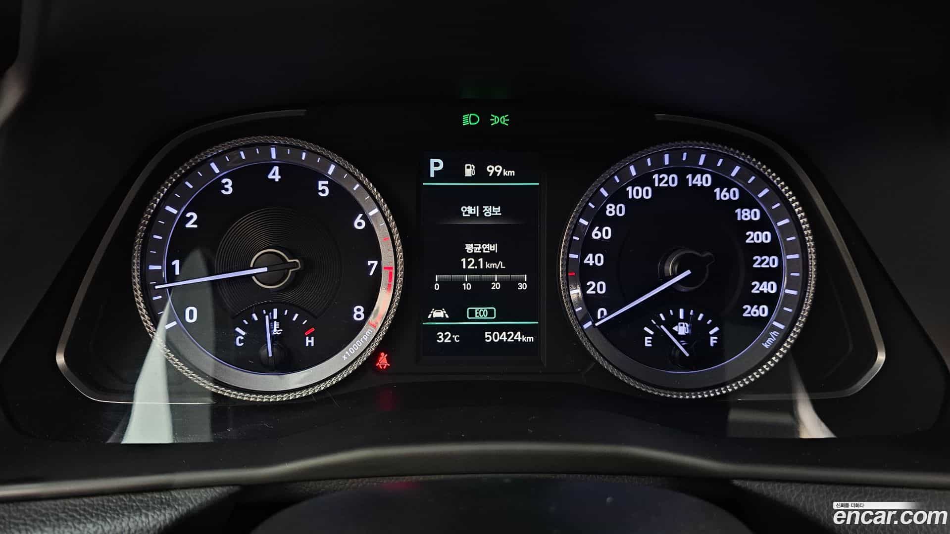 Sonata Hyundai 2022.2-INNER-008