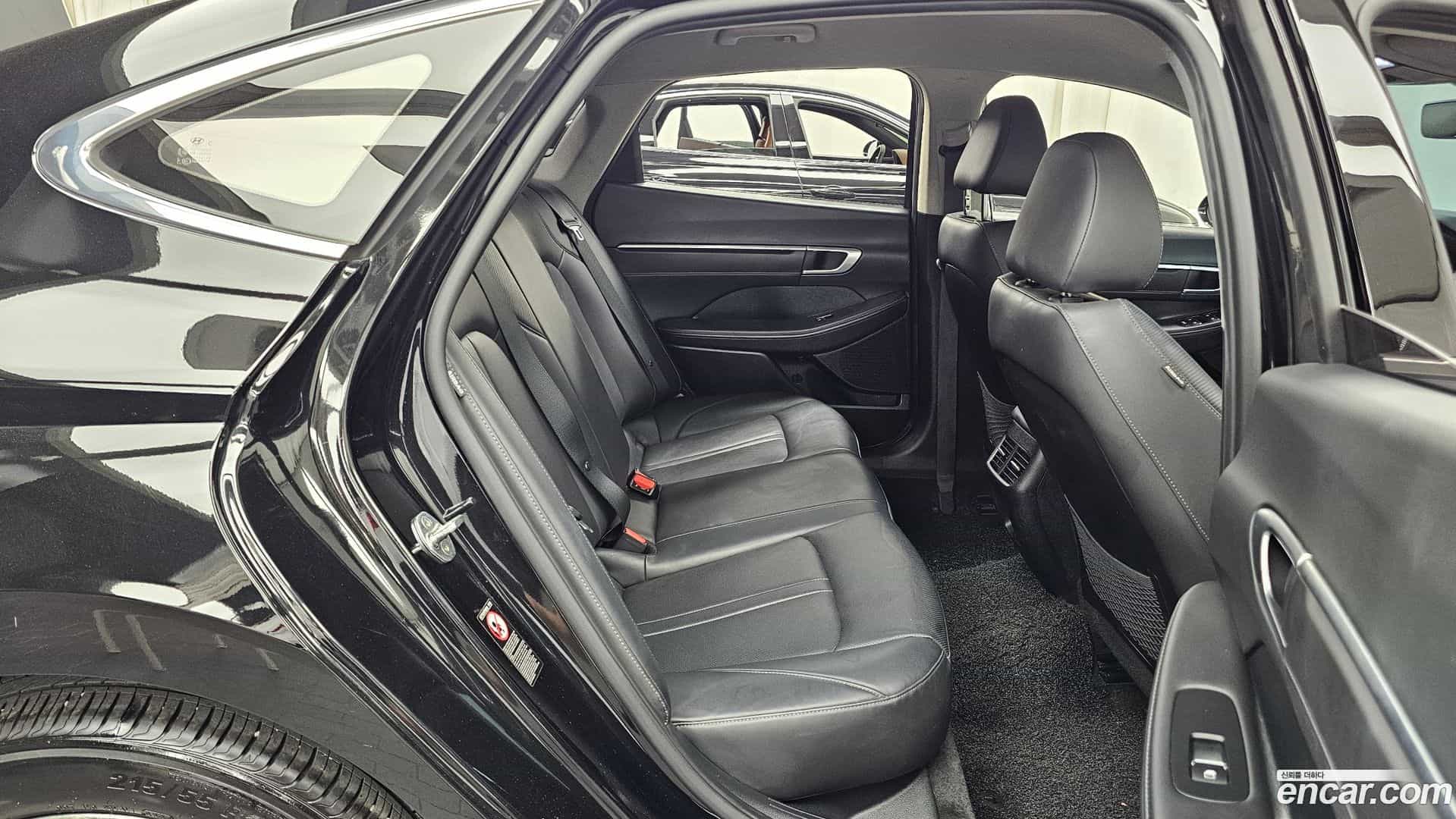 Sonata Hyundai 2022.2-INNER-036