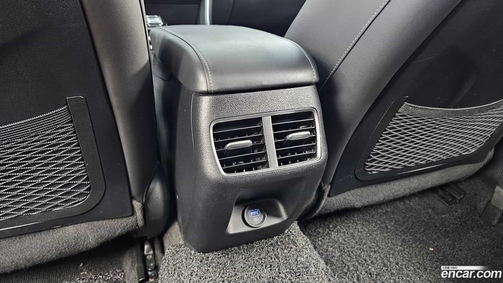 Sonata Hyundai 2022.2-OPTION-043