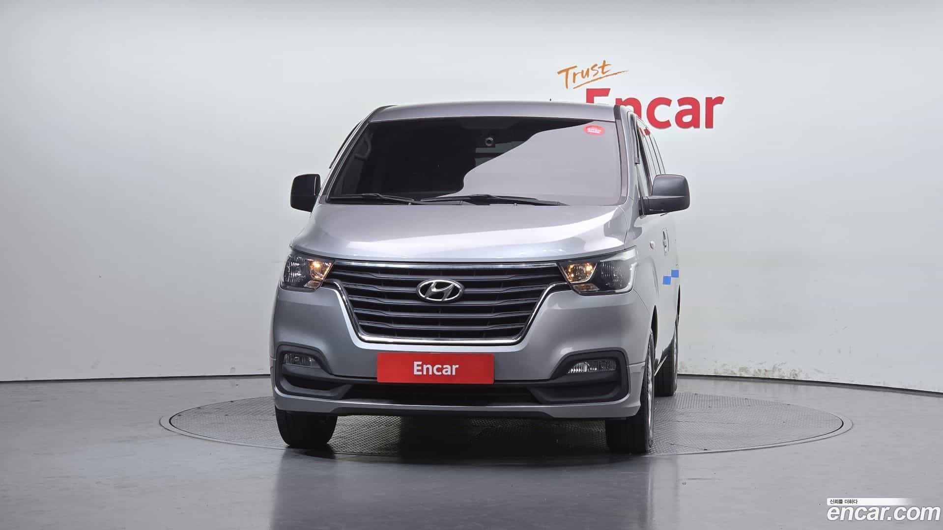 Starex Hyundai 2019.1-OUTER-003